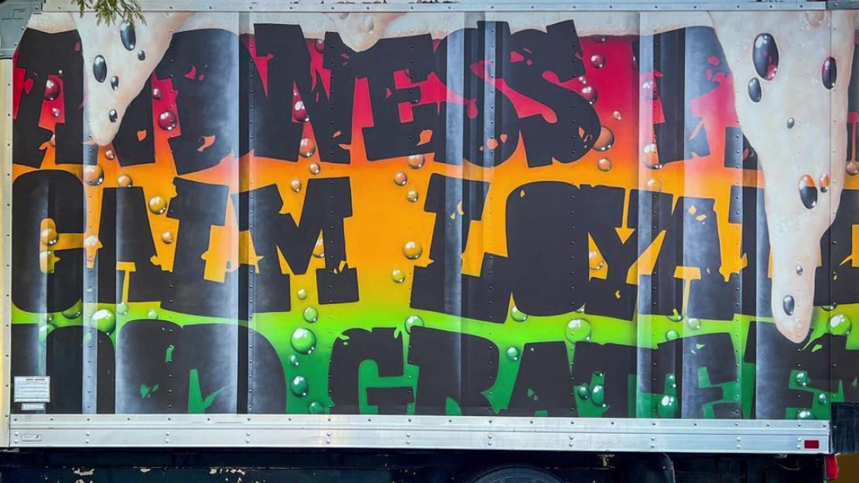 Nine Mile - Gus Cutty Mural Reel